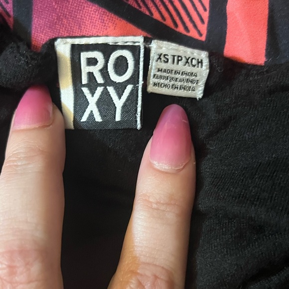 Lightweight Roxy Dress/Cover-Up - Picture 6 of 6